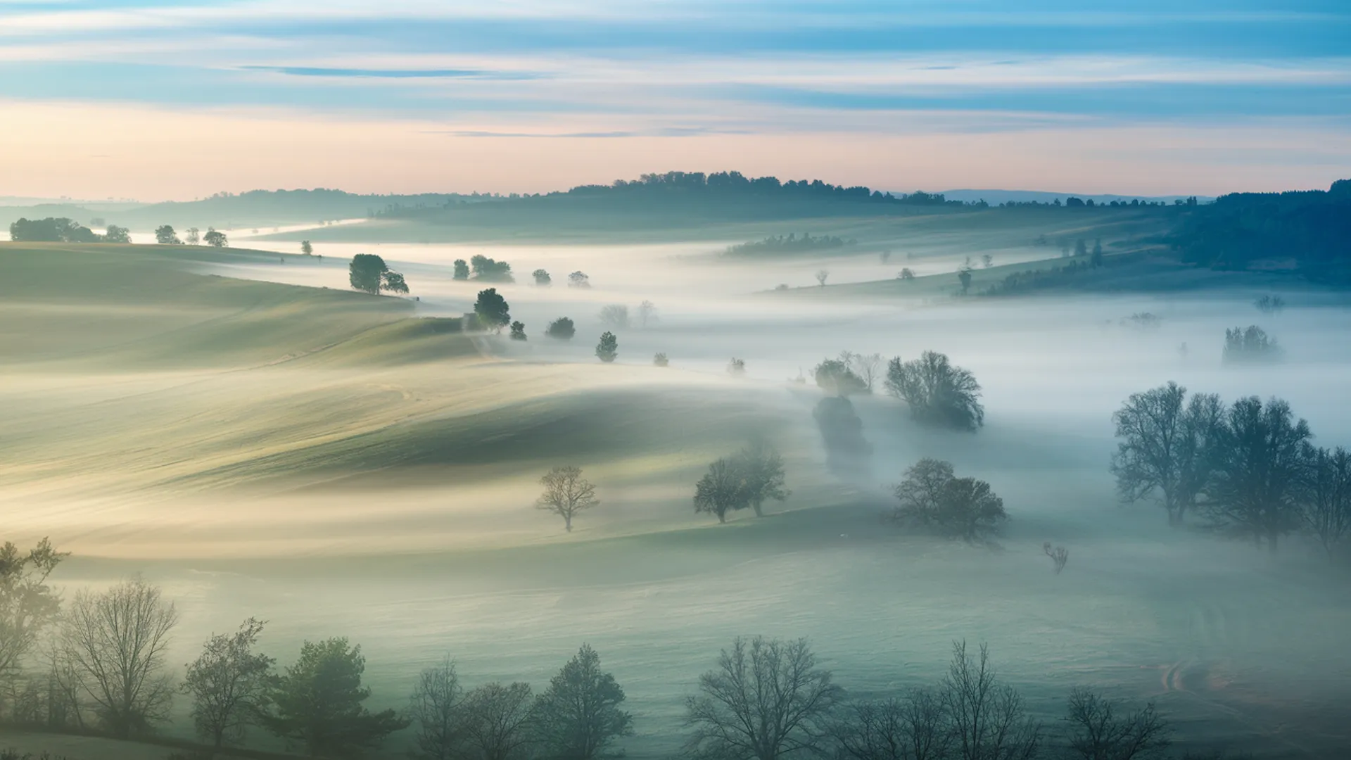 Mental Health Resources in Roanoke — calm background image